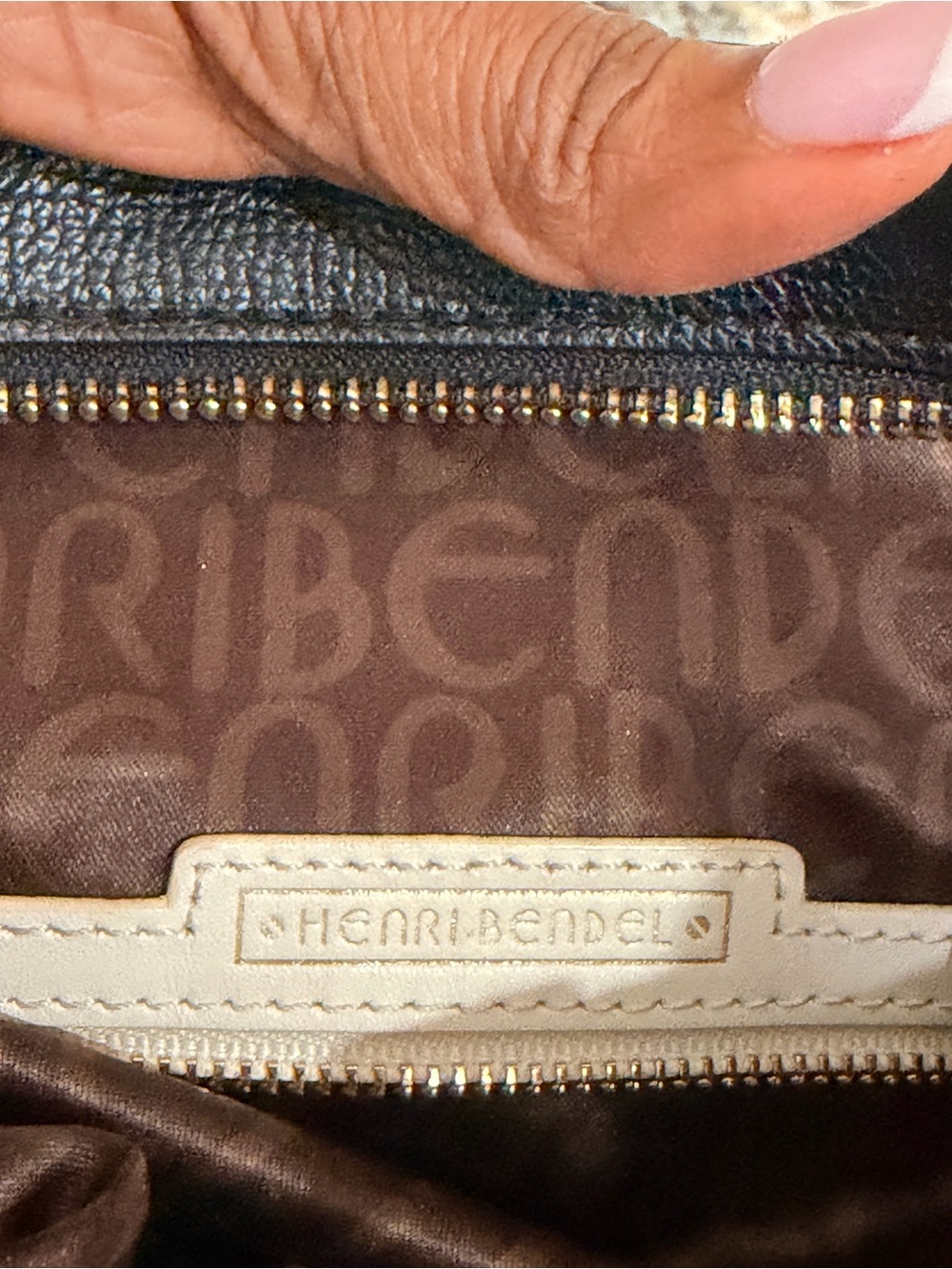henri bendel Black Pebbled Leather Shoulder Bag with Gold Hardware As Is - Picture 13 of 15